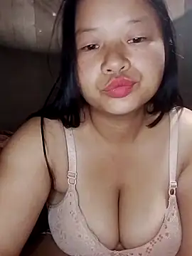 Snapshot of girl-babi chatting on 10.06.25 girl-babi online show from 10.06.25