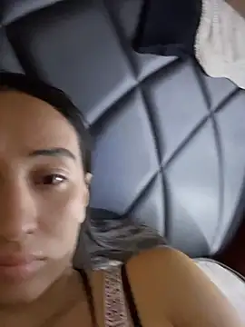 Snapshot of RAKEL37 chatting on 04.15.26 RAKEL37 online show from 04.15.26