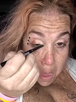 Courdles online show from 11.02.25