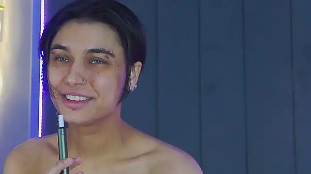 VioletAsh online show from 10.09.25