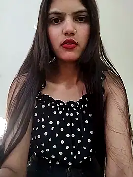 Snapshot of sexy_lips99 chatting on 11.12.25 sexy lips99 online show from 11.12.25