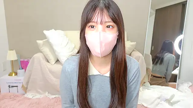 Snapshot of riri__nyan_o0 chatting on 05.08.26 riri nyan o0 online show from 05.08.26