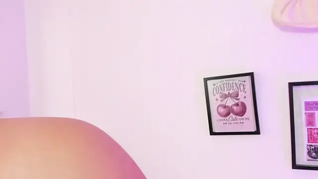 Candy Velvet online show from 07.03.26