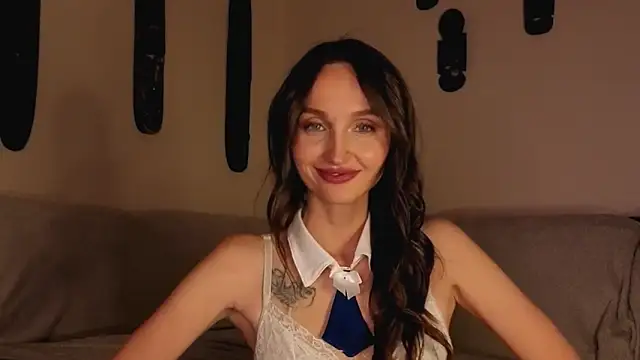 xSweetMissx online show from 09.13.25