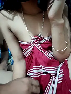 maya-Couple19 online show from 10.21.25