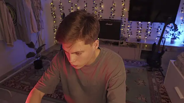 RusBradPitt online show from 09.24.25