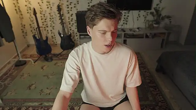 Snapshot of RusBradPitt chatting on 02.06.26 RusBradPitt online show from 02.06.26