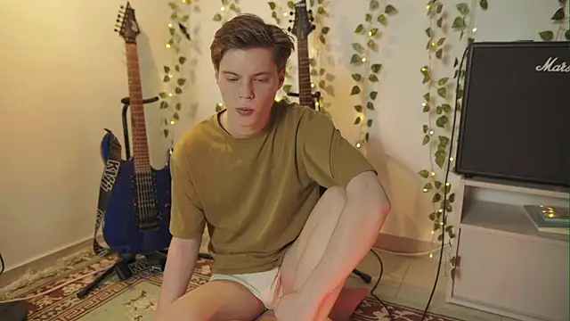 Snapshot of RusBradPitt chatting on 02.16.26 RusBradPitt online show from 02.16.26