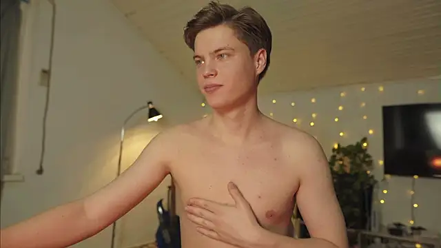 Snapshot of RusBradPitt chatting on 02.20.26 RusBradPitt online show from 02.20.26