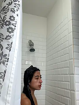 OwnedBySky online show from 09.10.25