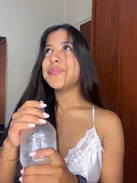 Kendra C online show from 10.02.25