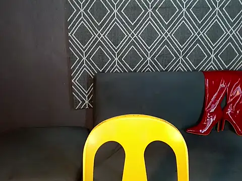 hugesignificant 69 online show from 09.29.25