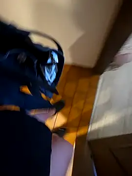 Snapshot of bigdicksklave chatting on 02.27.26 bigdicksklave online show from 02.27.26