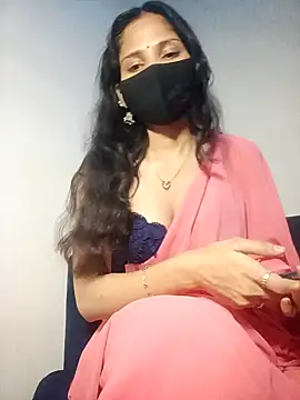 TheSassyGirl7 online show from 11.07.25