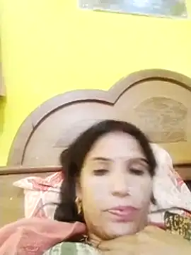 Snapshot of Riya_jaan12 chatting on 11.18.25 Riya jaan12 online show from 11.18.25