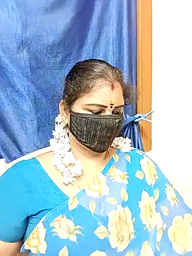 Snapshot of sushma26 chatting on 11.14.25 sushma26 online show from 11.14.25