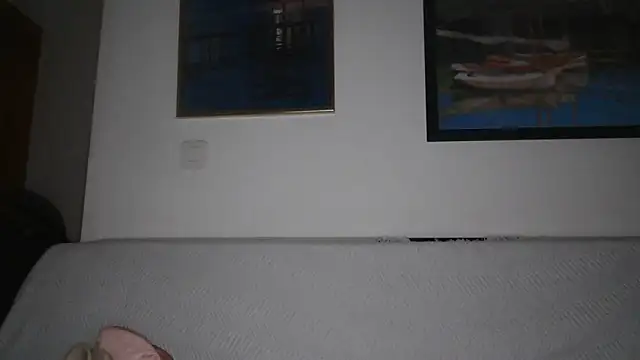 Snapshot of yumara351 chatting on 09.28.25 yumara351 online show from 09.28.25