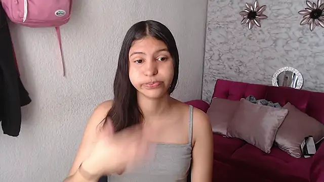 Evagirl69 online show from 11.18.25