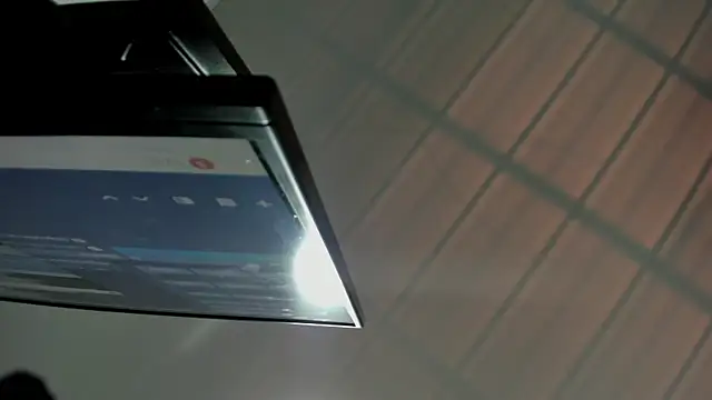 Snapshot of Vickysweeeettt chatting on 09.26.25 Vickysweeeettt online show from 09.26.25