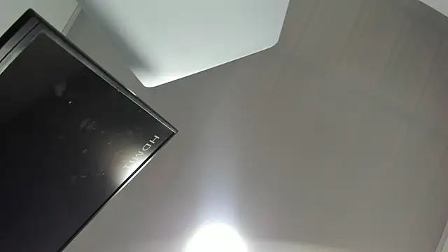 Snapshot of Vickysweeeettt chatting on 11.13.25 Vickysweeeettt online show from 11.13.25