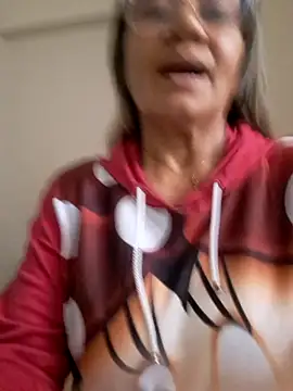 Snapshot of Vickysweeeettt chatting on 03.13.26 Vickysweeeettt online show from 03.13.26