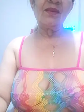 Snapshot of Vickysweeeettt chatting on 03.19.26 Vickysweeeettt online show from 03.19.26