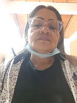 Snapshot of Vickysweeeettt chatting on 03.23.26 Vickysweeeettt online show from 03.23.26