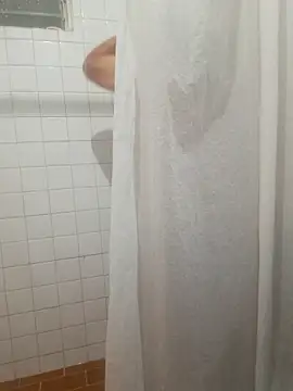 Snapshot of Vickysweeeettt chatting on 03.25.26 Vickysweeeettt online show from 03.25.26