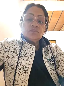 Snapshot of Vickysweeeettt chatting on 03.30.26 Vickysweeeettt online show from 03.30.26