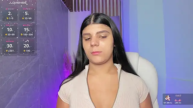 PauliinaBelle  online show from 04.24.26