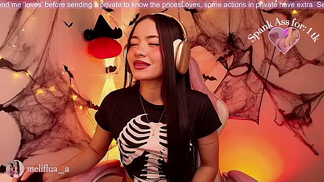 Melifluaa online show from 10.08.25