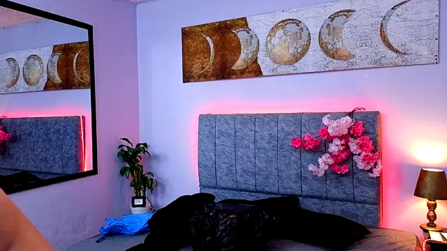 Snapshot of Lilith_morgan01 chatting on 10.08.25 Lilith morgan01 online show from 10.08.25