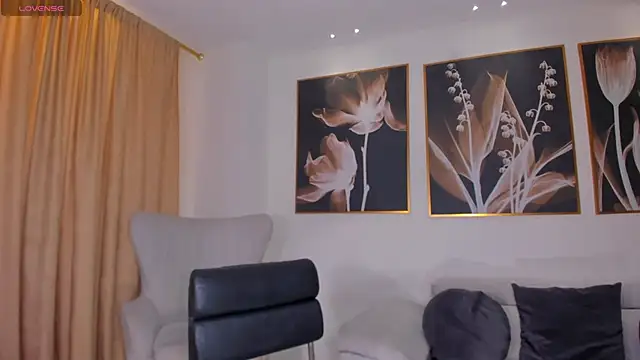 BonnyRose online show from 11.30.25