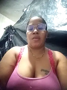 Big ass submissive online show from 12.16.25