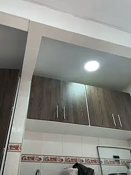 evelyn 1702 online show from 12.05.25