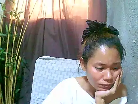 Sweeetgurll online show from 04.18.26