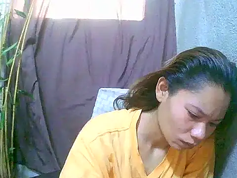Snapshot of Sweeetgurll chatting on 05.14.26 Sweeetgurll online show from 05.14.26