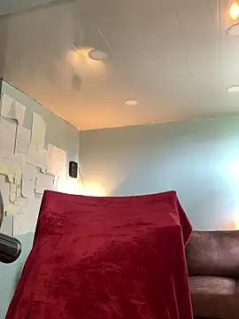 Canneela online show from 09.10.25