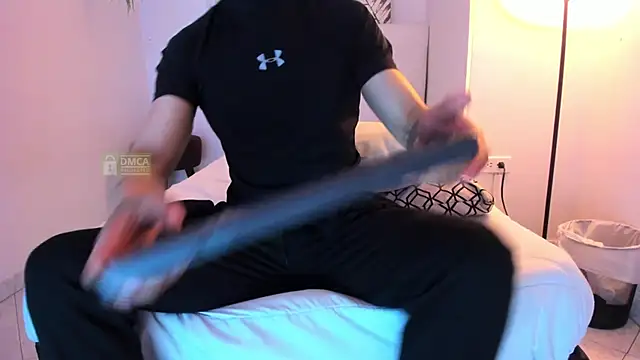 Snapshot of Mr_Klein_69 chatting on 09.09.25 Mr Klein 69 online show from 09.09.25