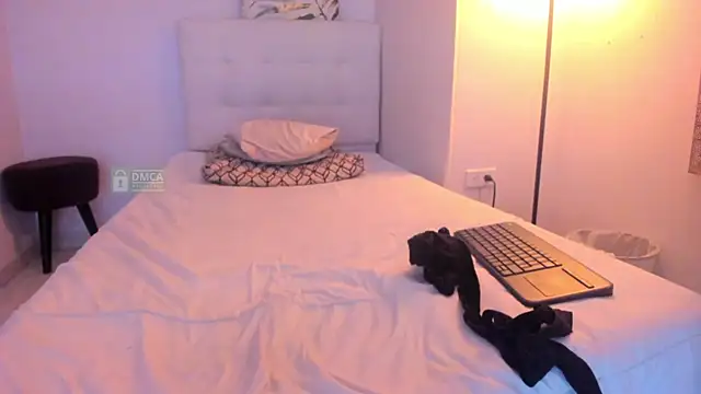 Snapshot of Mr_Klein_69 chatting on 09.11.25 Mr Klein 69 online show from 09.11.25