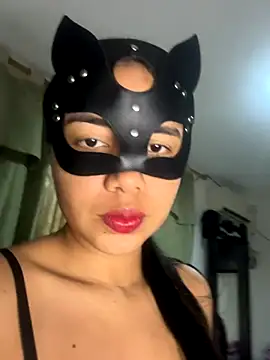 Snapshot of Kyra__Rose chatting on 11.10.25 Kyra Rose online show from 11.10.25