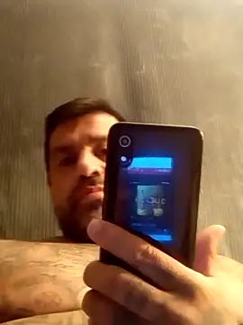 Snapshot of Fatboy909 chatting on 09.15.25 Fatboy909 online show from 09.15.25