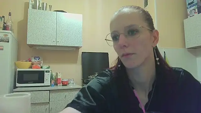 Lucy Divine online show from 10.26.25