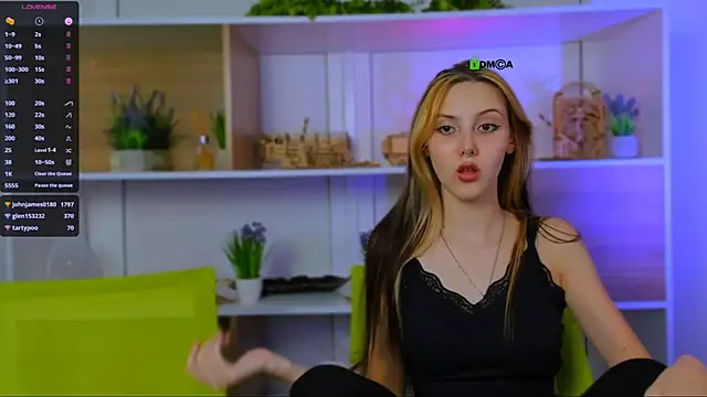 Snapshot of luna_tin chatting on 09.12.25 luna tin online show from 09.12.25