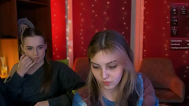 Snapshot of luna_tin chatting on 11.27.25 luna tin online show from 11.27.25