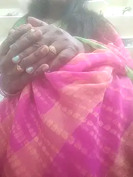 Snapshot of hotmahitha chatting on 05.04.26 hotmahitha online show from 05.04.26