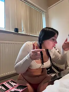 Snapshot of Victoriasteel chatting on 02.06.26 Victoriasteel online show from 02.06.26