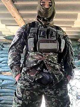 Snapshot of lamejorpene chatting on 12.21.25 lamejorpene online show from 12.21.25