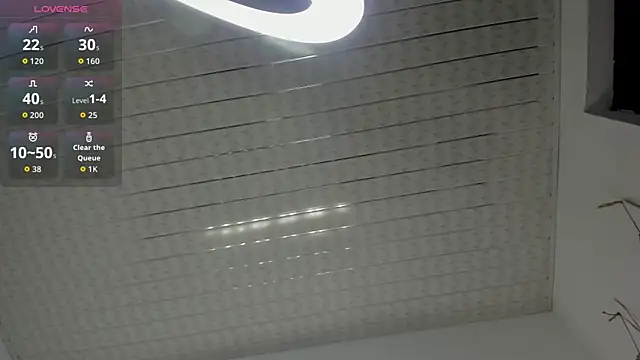 Zahra milks online show from 09.20.25