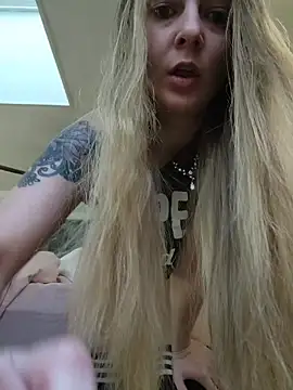  Karizma  online show from 11.08.25